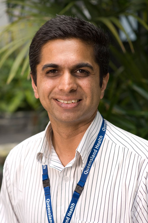 Dr Amol Wagholikar
