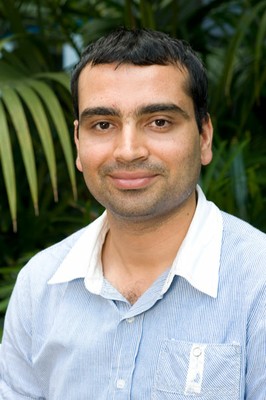 Dr Varinder Jeet