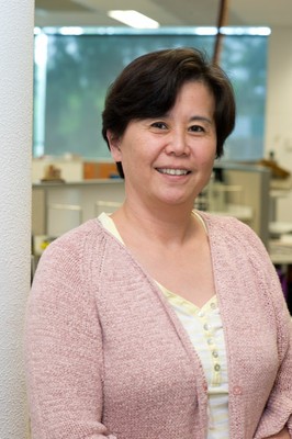 Ying Dong